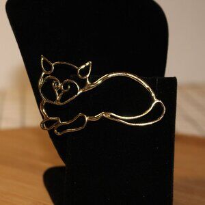 Sleeping Cat Outline Gold-Tone Brooch Pin Minimalist Design Approx 2.75"Wx1.75"T